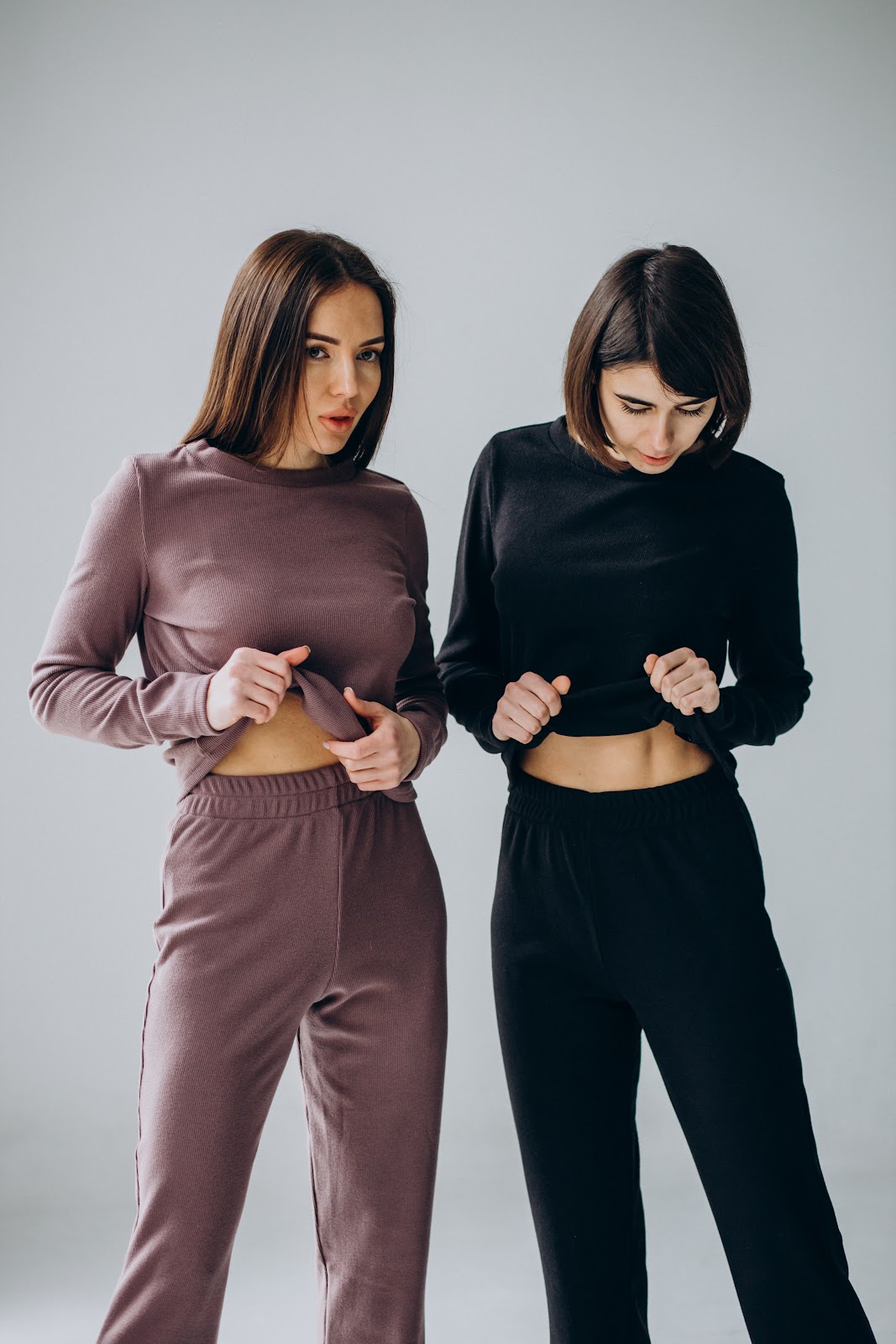 Legging, jogger ou calça com bolso: qual modelo combina melhor com sua rotina?